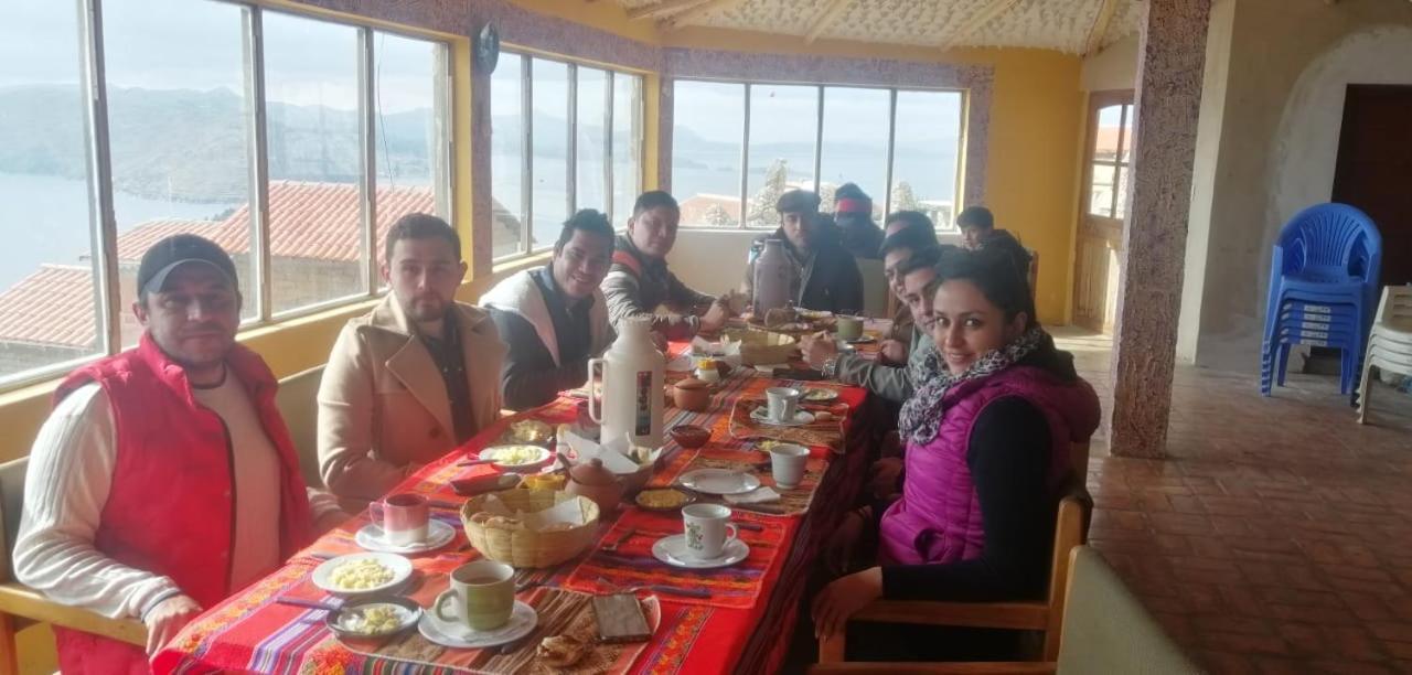 Refugio Ecologico Kalluchi Comunidad Yumani Esterno foto