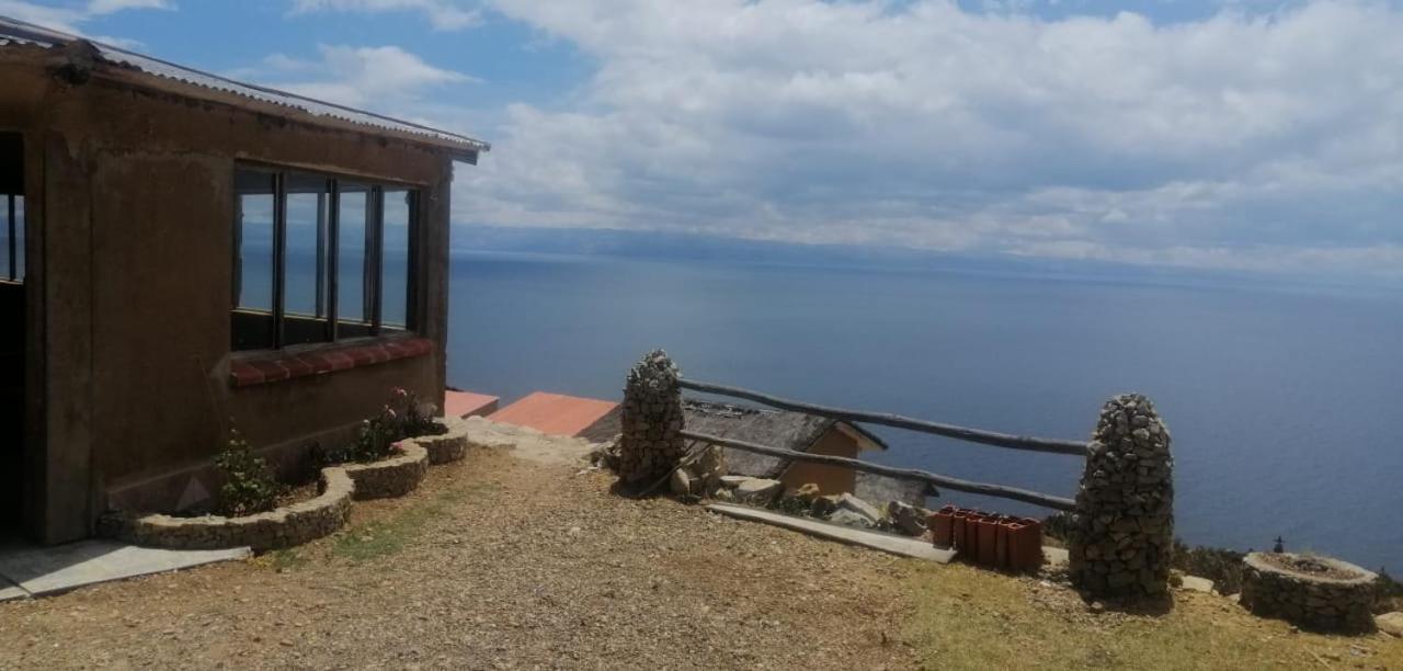 Refugio Ecologico Kalluchi Comunidad Yumani Esterno foto