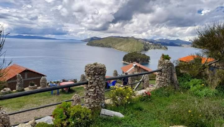 Refugio Ecologico Kalluchi Comunidad Yumani Esterno foto