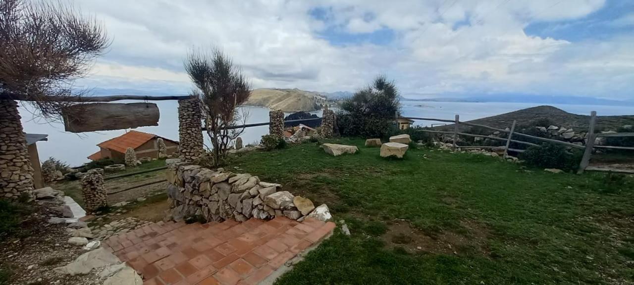 Refugio Ecologico Kalluchi Comunidad Yumani Esterno foto