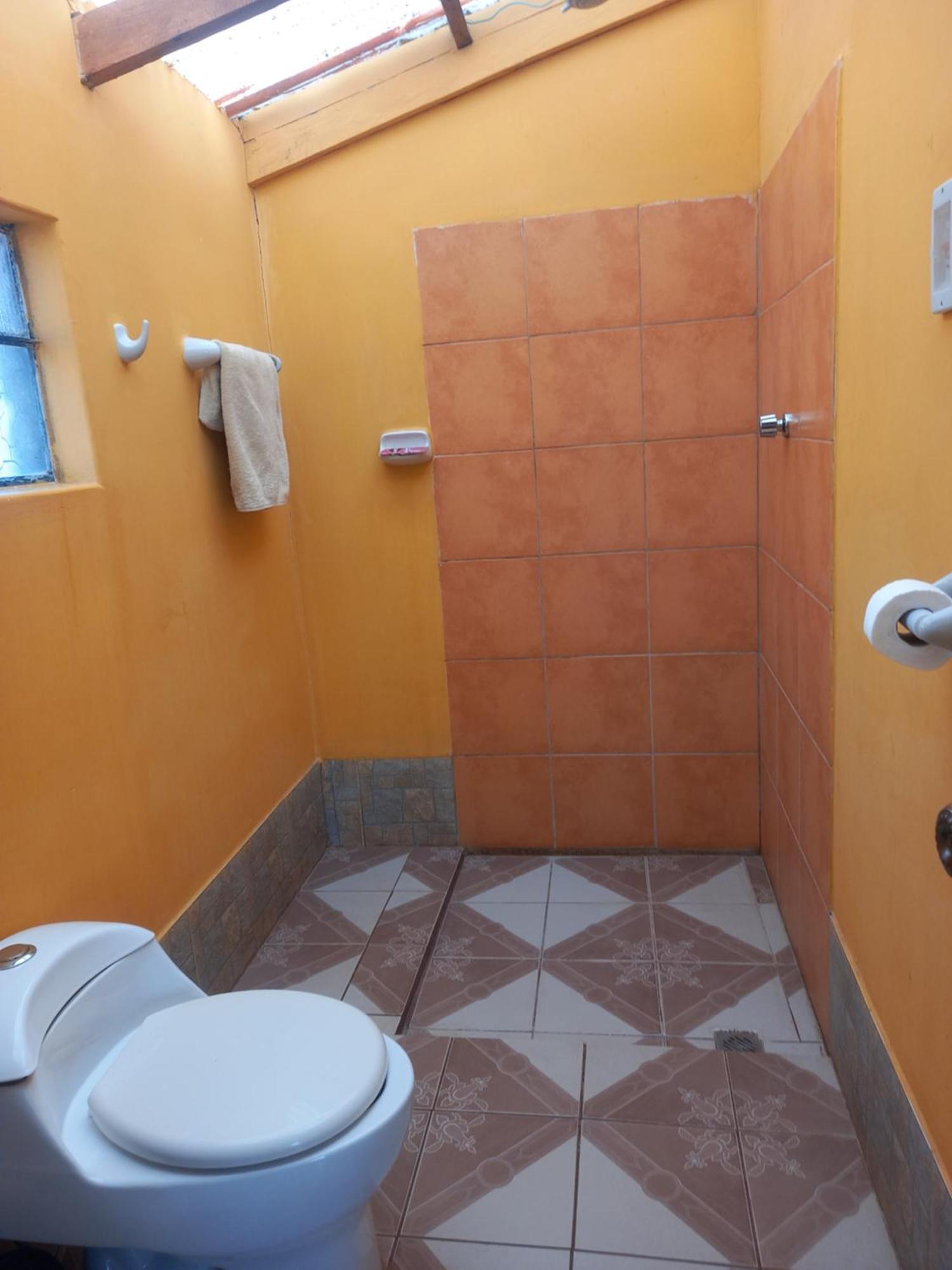 Refugio Ecologico Kalluchi Comunidad Yumani Esterno foto