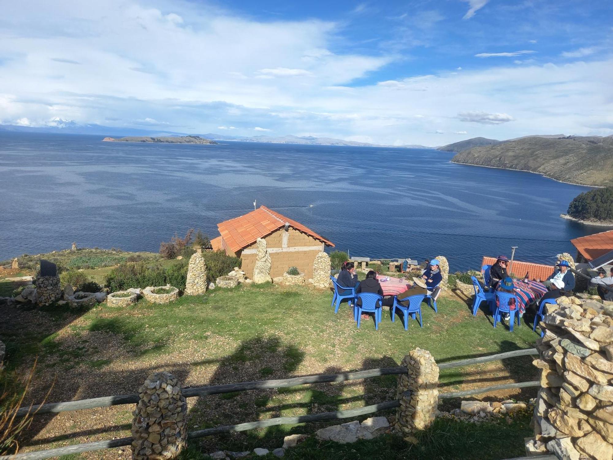 Refugio Ecologico Kalluchi Comunidad Yumani Esterno foto