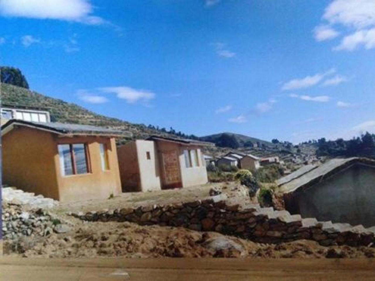 Refugio Ecologico Kalluchi Comunidad Yumani Esterno foto