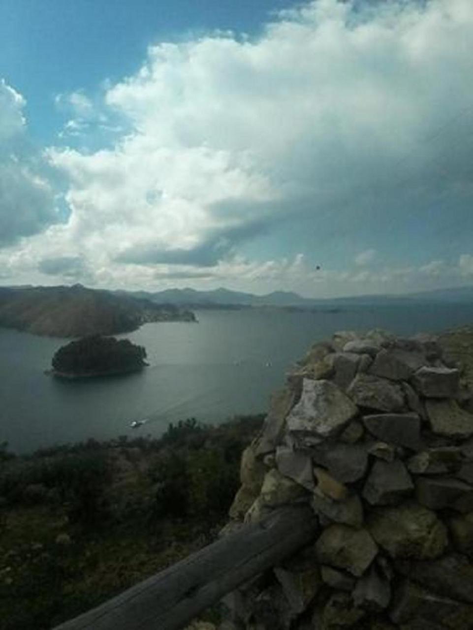 Refugio Ecologico Kalluchi Comunidad Yumani Esterno foto